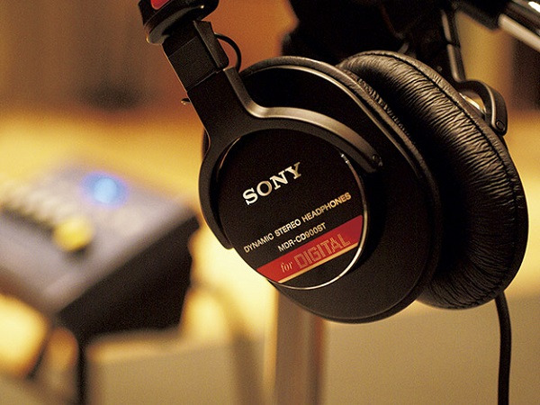 オーディオ機器SONY MDR-CD900ST 新品未使用