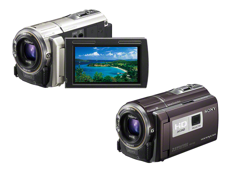 8GのSDカードも付いていますSONY Handycam HDR-PJ20/PJ40V - ビデオカメラ